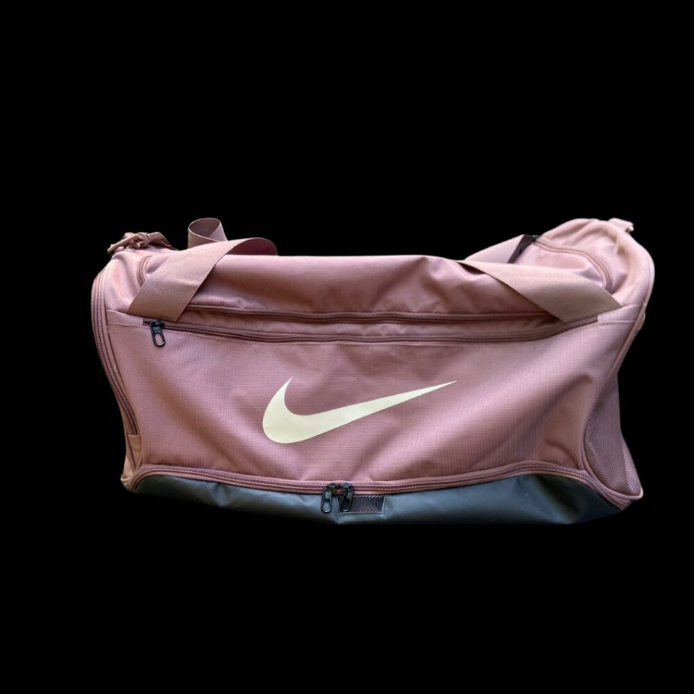 Nike duffle bag